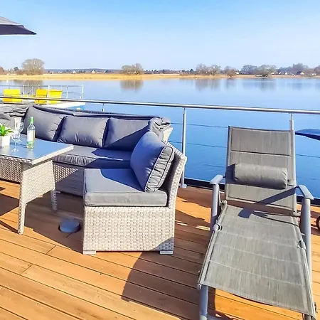 Stunning Ship-boat In Havelsee With Wifi And 2 Bedrooms